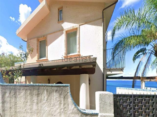 Casa in vendita a Piraino, Sicilia
