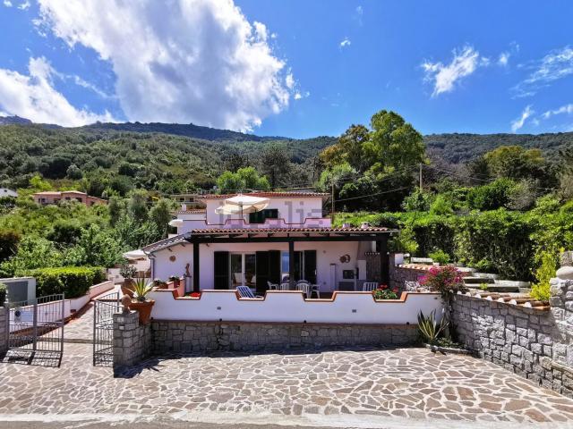 Casa in vendita a Sant'Andrea, Marciana