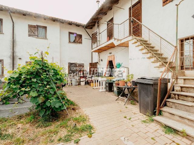 Casa in vendita a Gambolò, Lombardia