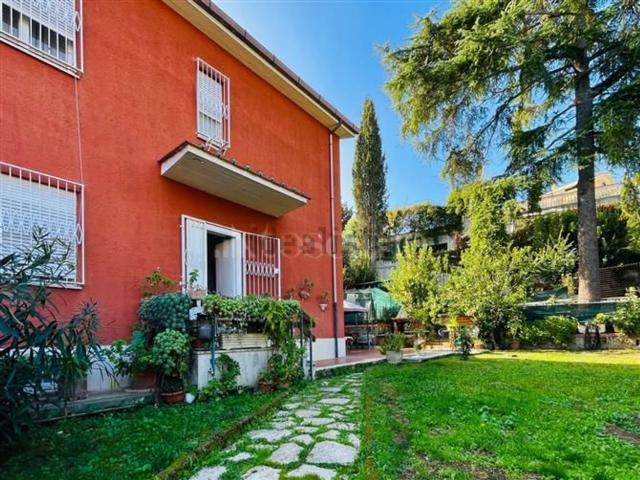 Casa in vendita a Spinaceto, Roma Capitale
