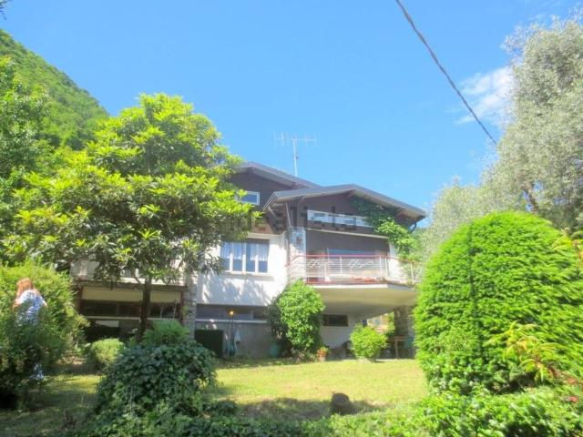 Casa in vendita a Oliveto Lario, Lombardia