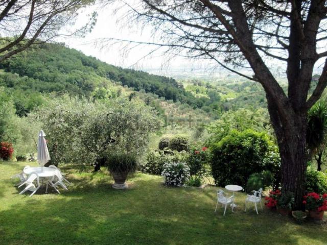 Casa in vendita a Monsummano Terme, Pistoia