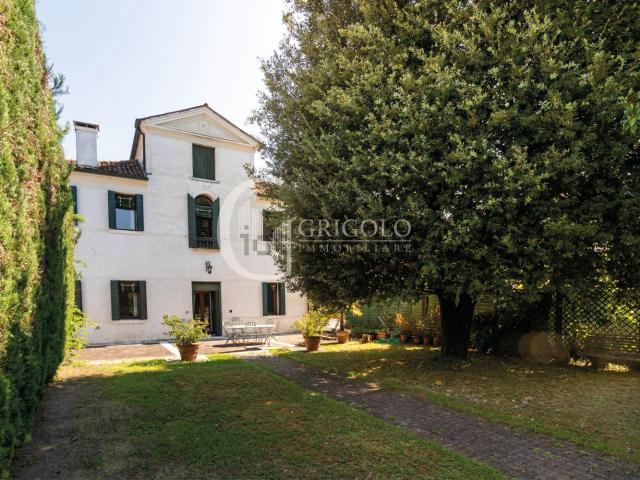 Casa in vendita a Villorba, Lancenigo
