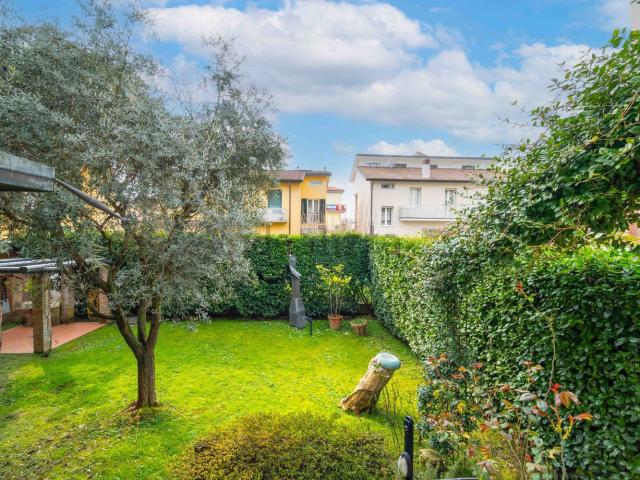 Casa in vendita a Cernusco Sul Naviglio, Lombardia