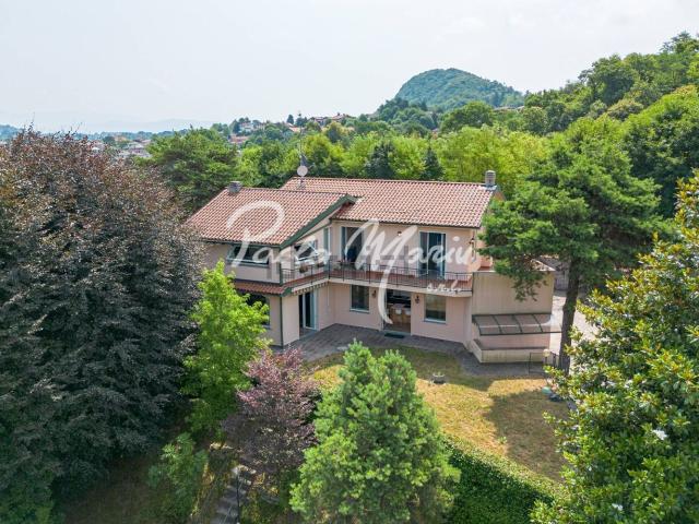 Casa in vendita a Rovascio, Tavernerio