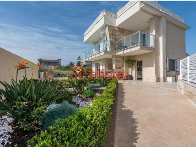 Casa in vendita a Puglia, Barletta-andria-trani