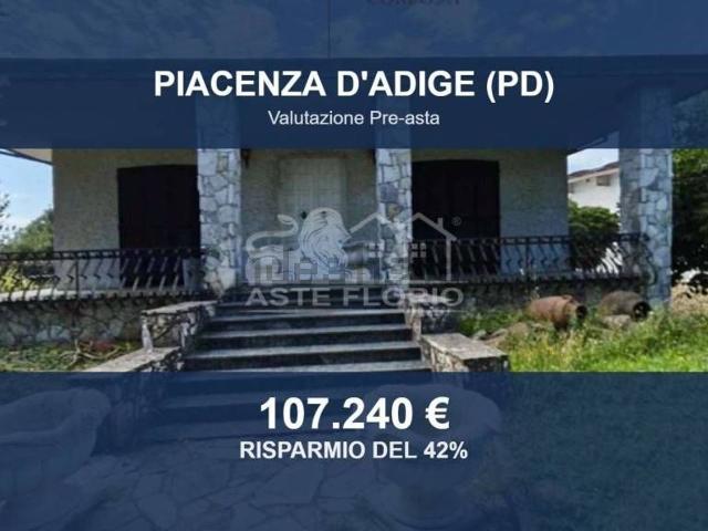 Casa in vendita a Piacenza D'adige, Veneto