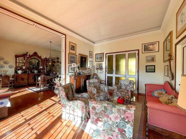 Casa in vendita a Uzzano, Toscana