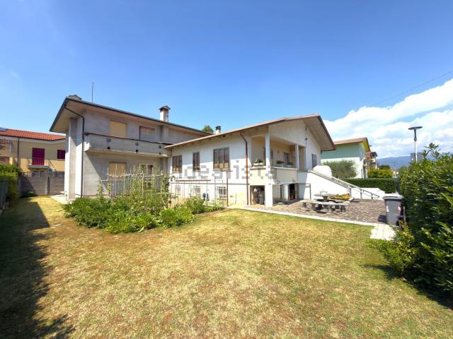 Casa in vendita a Rosà, Veneto