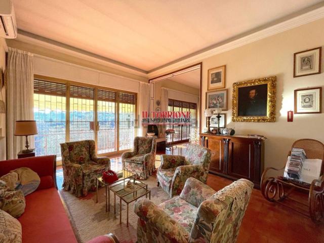 Casa in vendita a Collecchio, Uzzano E Castello