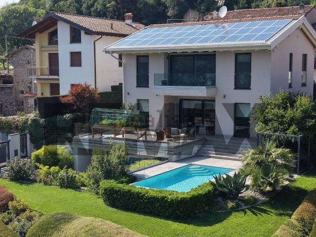 Casa in vendita a Solto Collina, Lombardia