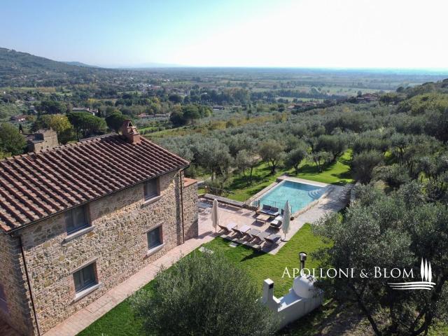 Casa in vendita a Tavarnelle-Sant'Eusebio, Cortona