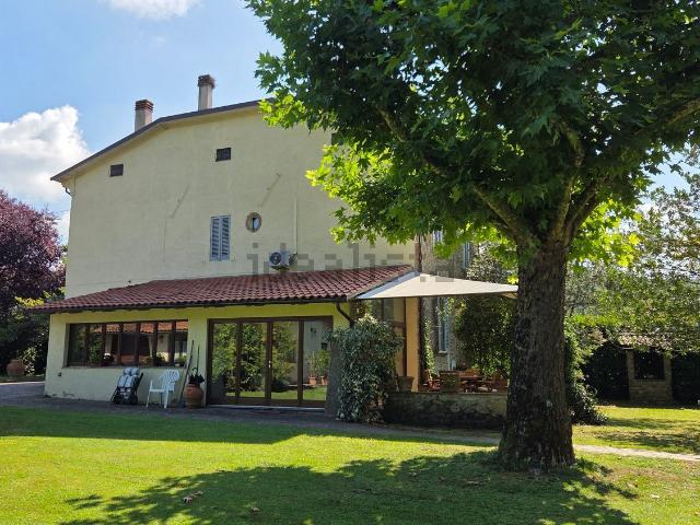 Casa in vendita a Palazzo Del Pero, Toscana