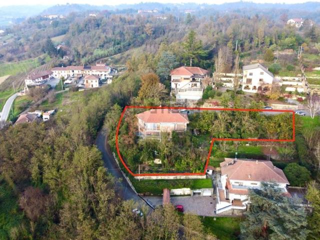 Casa in vendita a Piemonte, Asti