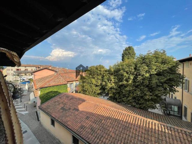 Casa in vendita a Moniga Del Garda, Lombardia
