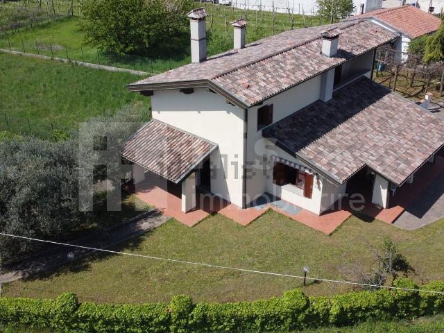 Casa in vendita a Pozzuolo Del Friuli, Friuli-Venezia Giulia