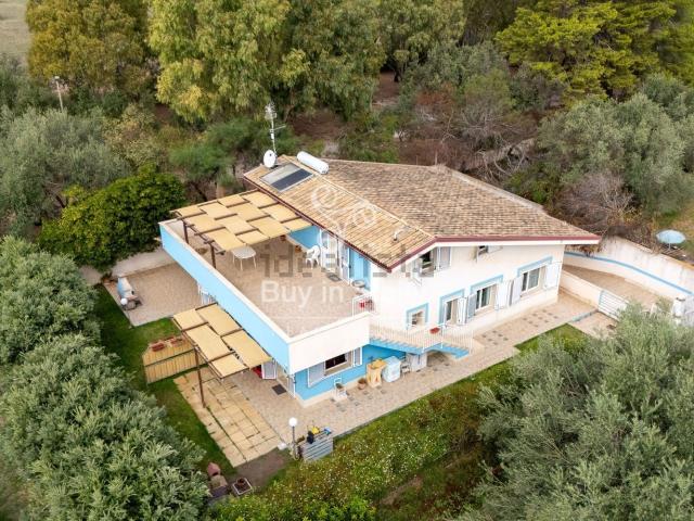 Casa in vendita a Pozzallo, Ragusa