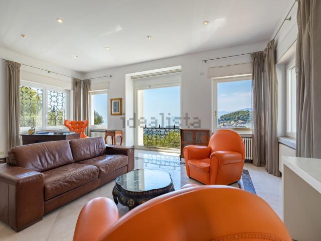 Casa in vendita a Bordighera, Liguria