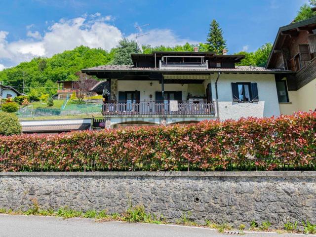 Casa in vendita a Comunità Montana della Valle Brembana, Serina
