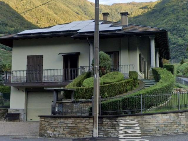 Casa in vendita a Bianzone, Lombardia