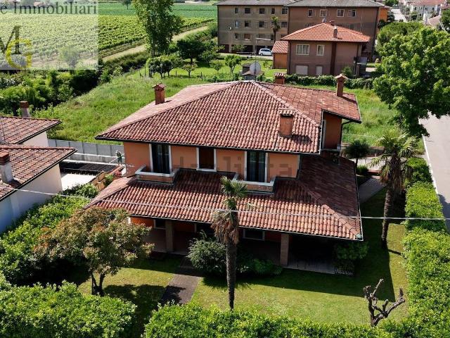 Casa in vendita a Madonna di Lonigo, Lonigo