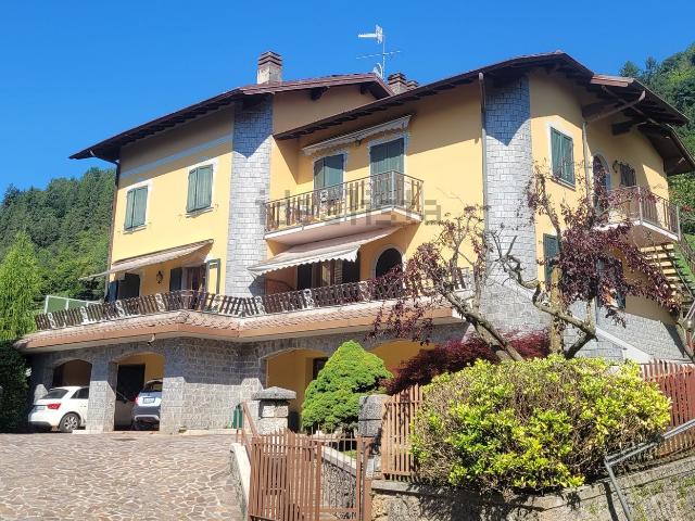 Casa in vendita a Agro, Castione della Presolana