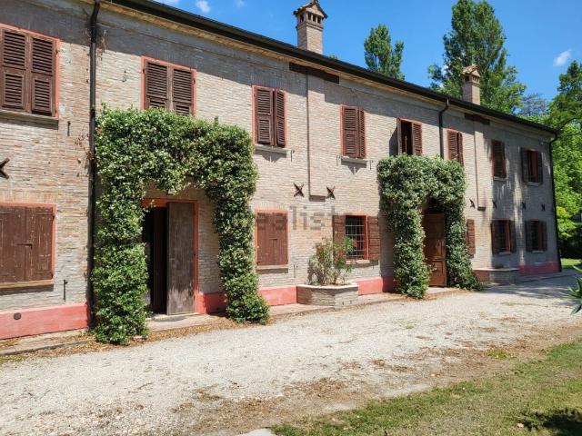 Casa in vendita a Unione Terre e Fiumi, Ro