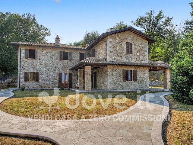 Casa in vendita a Castel Folignano, Folignano