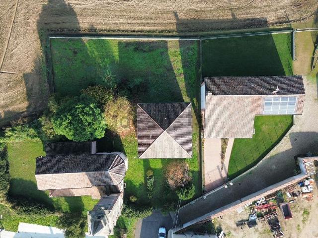 Casa in vendita a Giussago, Lombardia