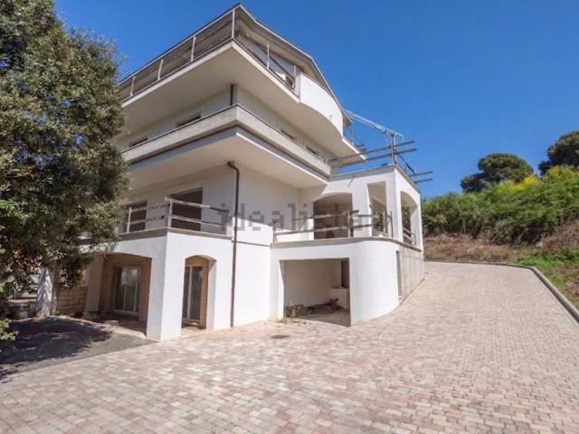 Casa in vendita a San Donato, Pescara
