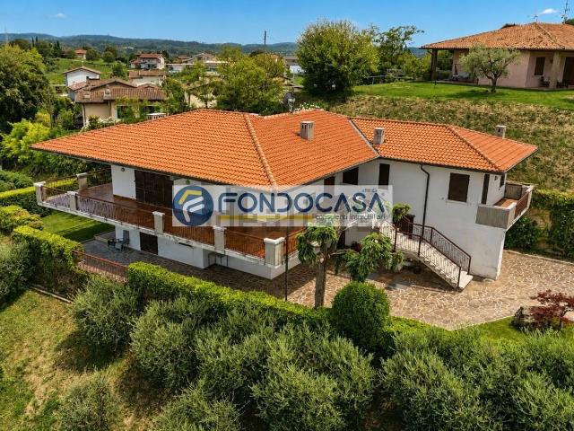 Casa in vendita a La Fornasetta, Lonato