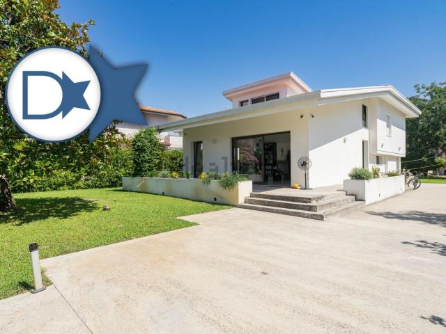 Casa in vendita a Tonfano, Toscana