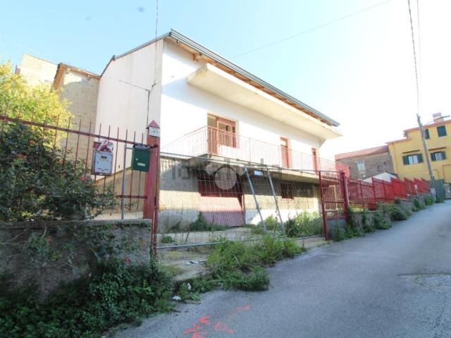 Casa in vendita a Caserta, Campania