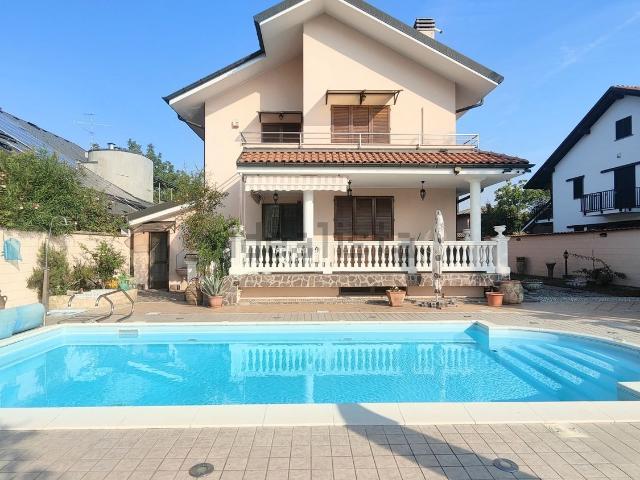 Casa in vendita a Roveda, Sedriano
