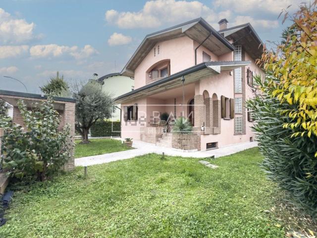 Casa in vendita a Unione di Comuni della Romagna Forlivese, Forlimpopoli