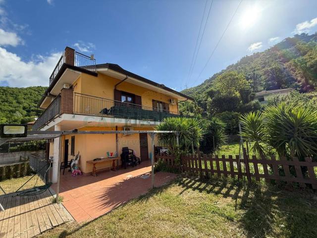 Casa in vendita a Soccorso, Fisciano