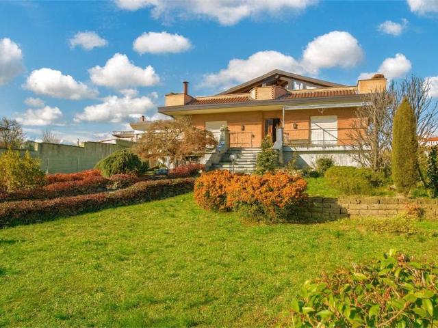 Casa in vendita a Piemonte, Asti