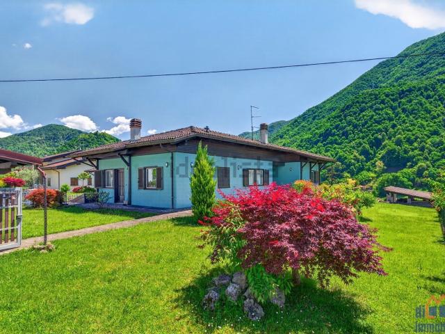 Casa in vendita a Comunità montana della Valle Sabbia, Vestone