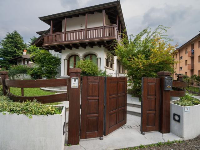 Casa in vendita a Tolmezzo, Friuli-Venezia Giulia