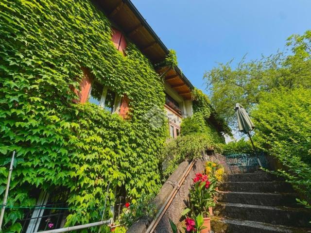 Casa in vendita a Albino, Lombardia