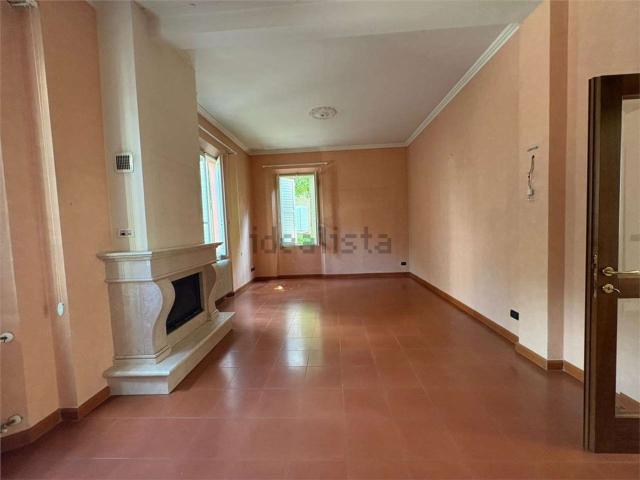 Casa in vendita a Rosta Nuova, Re