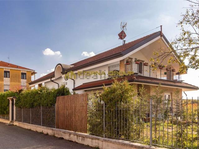 Casa in vendita a Tetti Sagrini, La Loggia