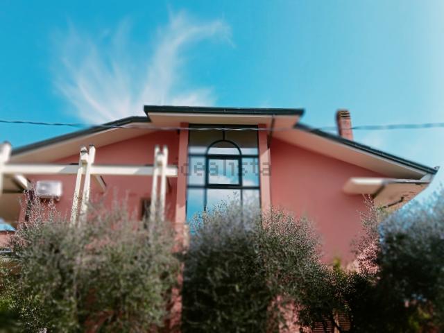 Casa in vendita a Montevettolini, Pistoia