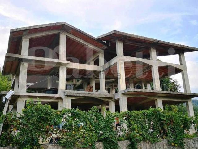 Casa in vendita a Calabria, Cosenza