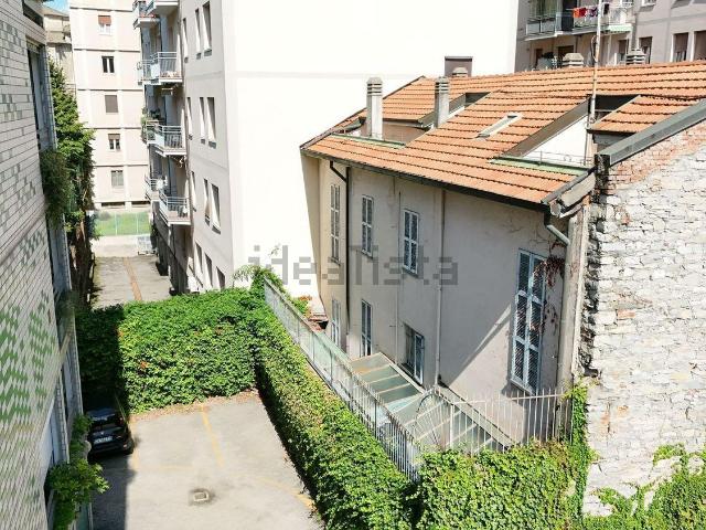 Casa in vendita a San Bartolomeo, Como