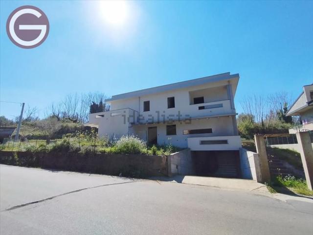 Casa in vendita a Calabria, Reggio Calabria