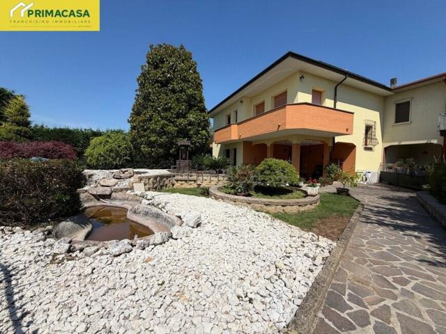 Casa in vendita a Casalromano, Lombardia