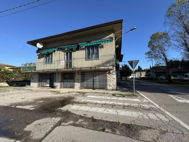 Casa in vendita a Porto Viro, Veneto