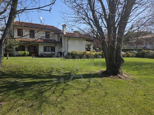 Casa in vendita a Selvazzano Dentro, Veneto