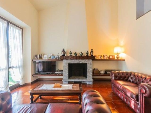 Casa in vendita a Socco, Fino Mornasco